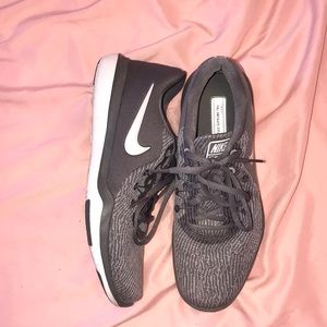 Nike Flex Supreme TR6 Athletic Shoes